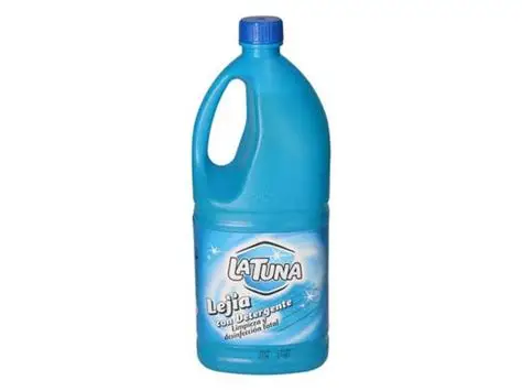 LEJIA CON DETERGENTE 2L X 6 UND